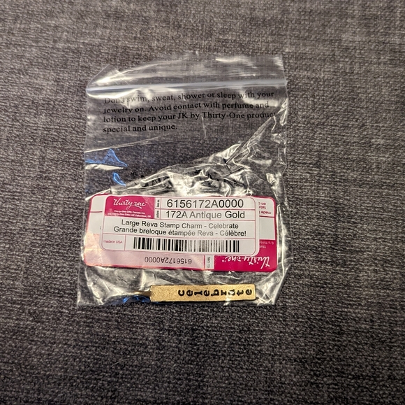 JK by Thirty One Jewelry Lot 5 items. - Picture 5 of 5